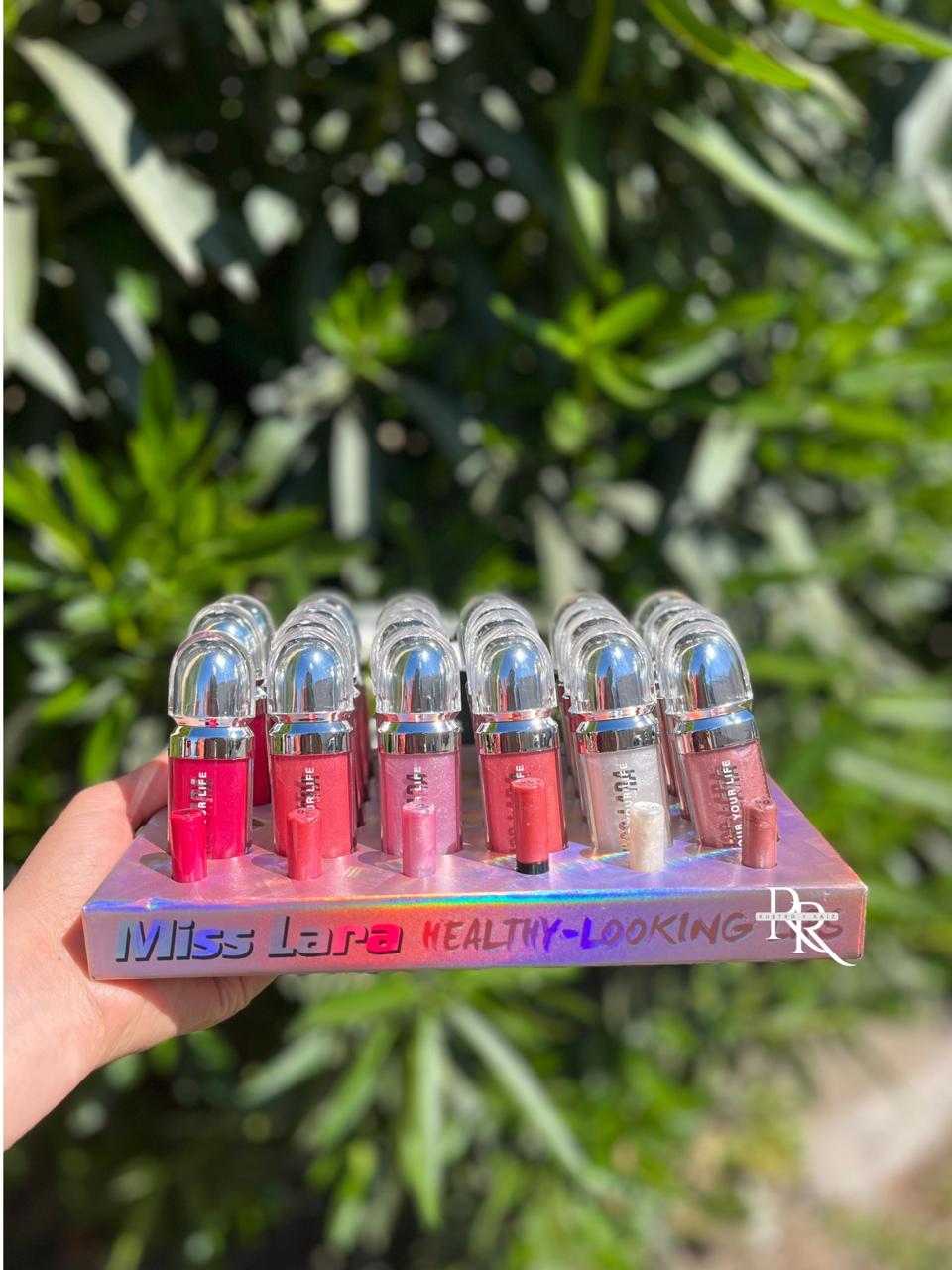 BRILLO DE LABIOS SHIMMER MISS LARA